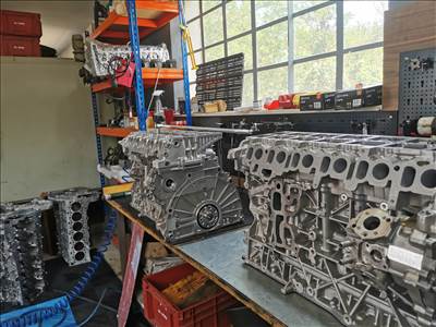 BMW 5-ös sorozat F10/F11 Felújított N57D30A N57D30B N57D30C motorok 