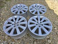  17-es, 5x112-es újszerű gyári VW alufelni