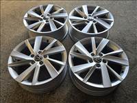  17-es, 5x112-es újszerű gyári VWGolf VIII. alufelni