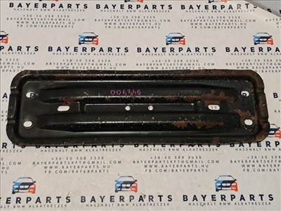 BMW E46 E87 E90 E91 E92 E93 E84 E83 X1 X3 kipufogó tartó konzol tartókonzol vaslap vas lap merevítő