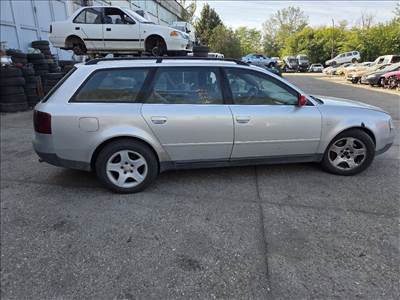 Audi A6 (C5 - 4B) 2.5 TDI quattro ajtó 