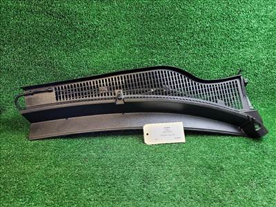 SUZUKI VITARA Levélrács 7233154P1 7233354p1
