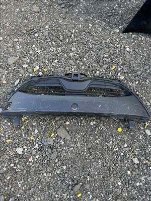 Toyota Yaris (XP210) Hűtőrács első felső