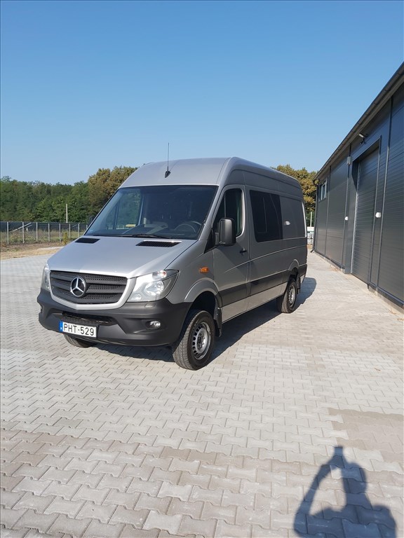 Eladó Mercedes Sprinter haszonjármű 1. kép