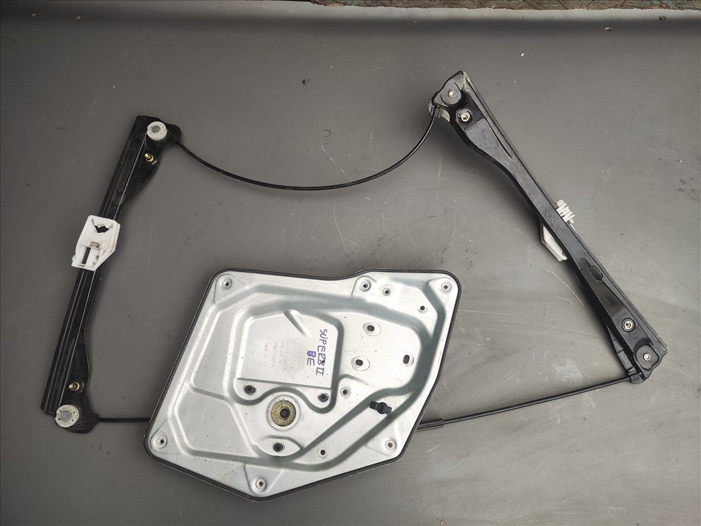 Skoda Superb II bal első ablakemelő szerkezet 3t0837461a 1. kép