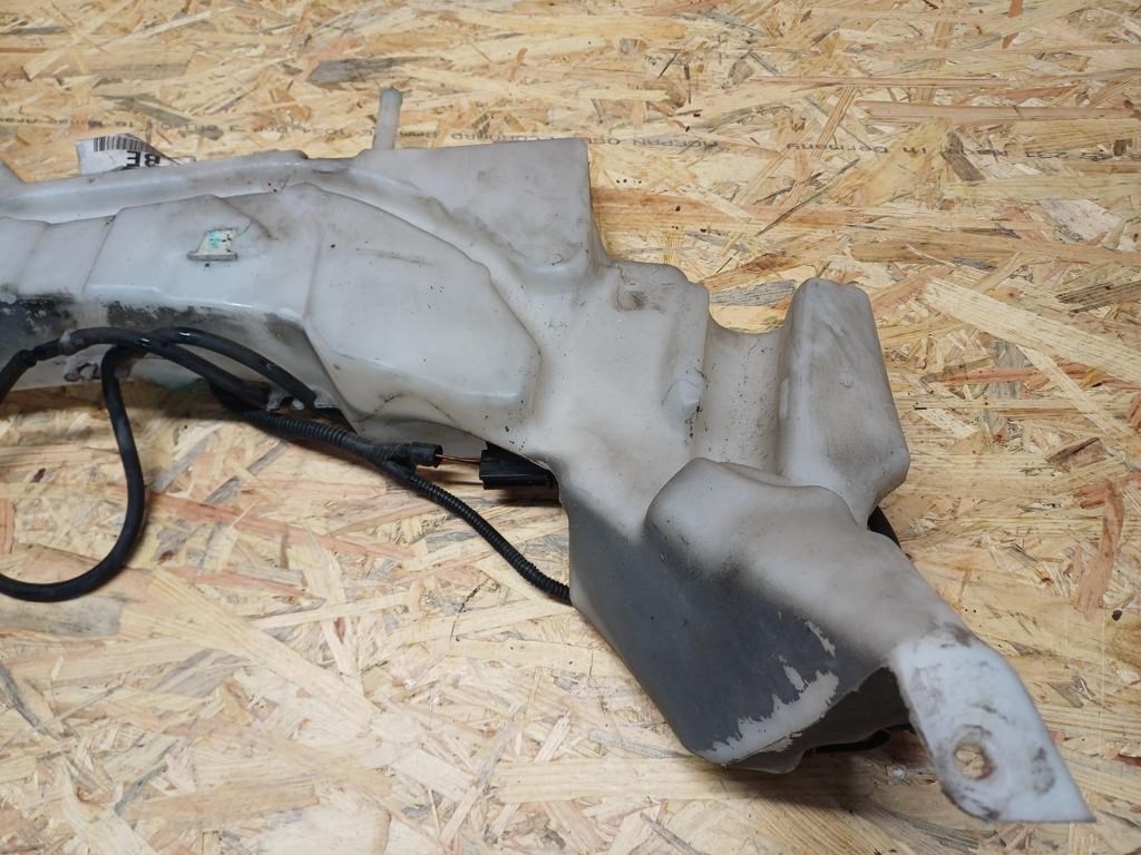 Ford Focus C Max (2003-2010) Ablakmosótartály Szivattyúval  2. kép