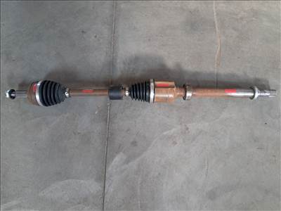 Dacia Duster II 1.6 benzin 2WD Jobb féltengely 