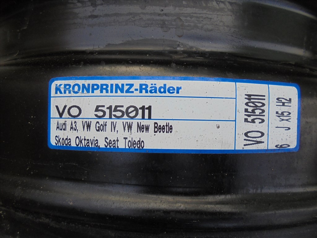 15-ös 5 x 100-as lemezfelni + dísztárcsa eladó 8. kép