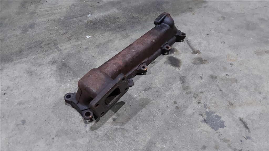 Iveco DAILY 06- 3.0 Kipufogócsonk kipufogó csonk leömlő öntvény 0434 504073922 2. kép