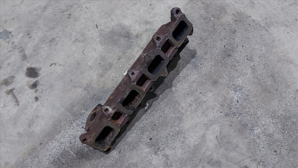 Iveco DAILY 06- 3.0 Kipufogócsonk kipufogó csonk leömlő öntvény 0434 504073922 5. kép