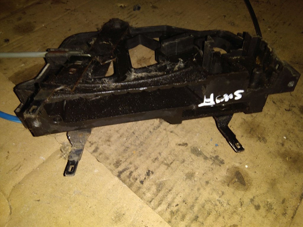 Suzuki Swift II 92-03 Fûtéskapcsoló 2. kép