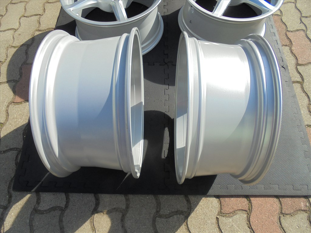  18-as kétszéles gyári Porsche alufelni szalon állapotban eladó 8. kép