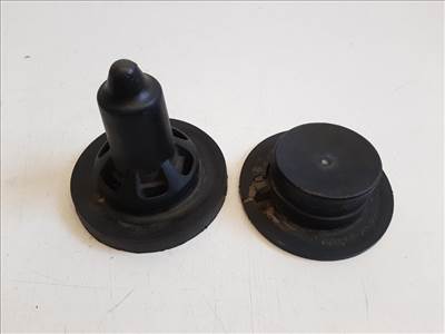 Dacia Dokker hátsó rugótányér 555236396R