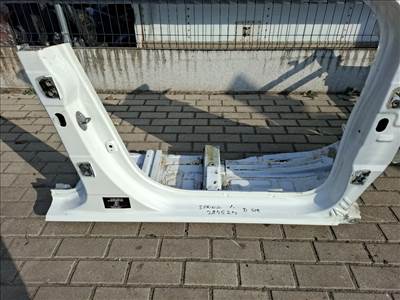 Dacia Spring jobb első küszöb