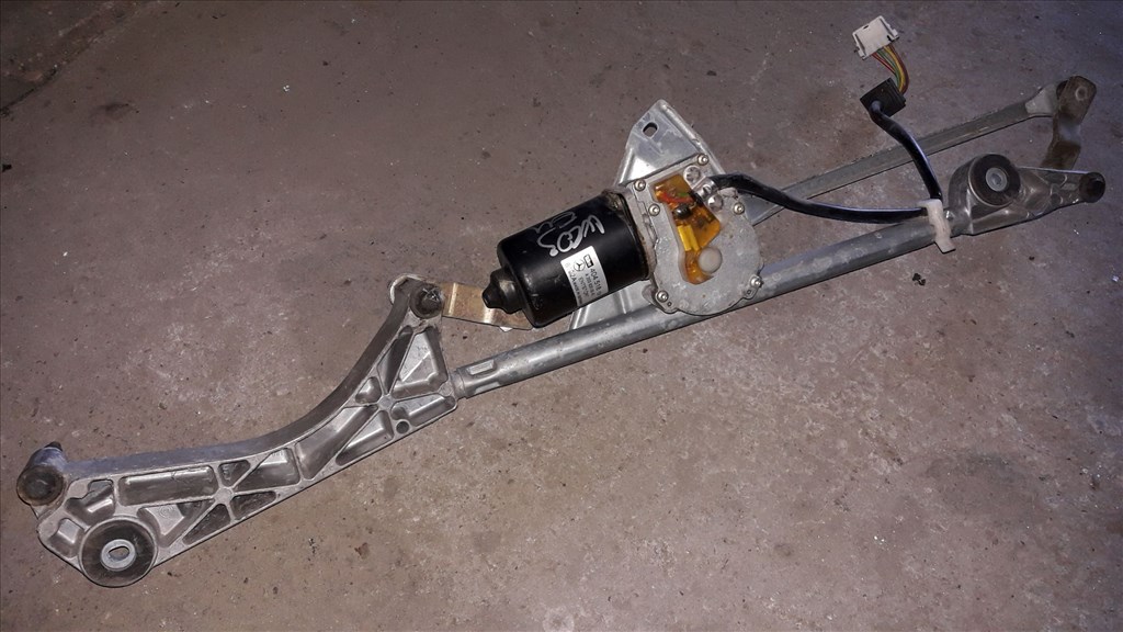 Mercedes C W203 Elsõ Ablaktörlõ Motor ቛõ Ablaktörlõ Mechanika A 203 820 03 42 1. kép