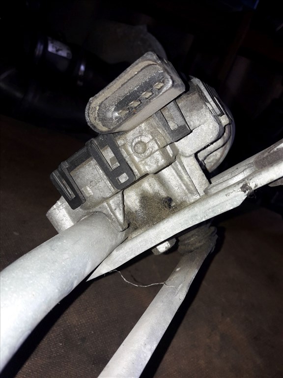 Opel Astra H Elsõ Ablaktörlõ Motor ቛõ Ablaktörlõ Mechanika 131 11 211 LHD 4. kép