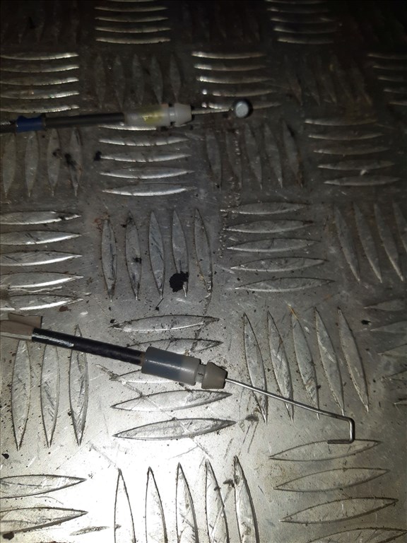 Suzuki Swift III 04-10 Bal Hátsó Ajtó Zárszerkezet 2. kép