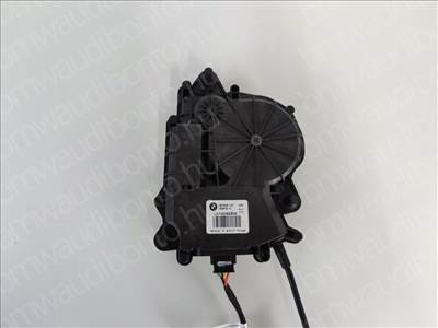 BMW 3 (G20, G80, G28) Csomagtérajtó mozgató motor (7430626, 51247430626)