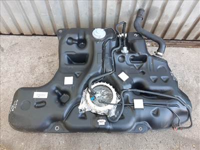 Toyota Auris (E150) üzemanyag tank (üzemanyagtartály) 771110AP00