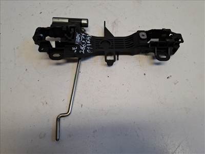 Toyota Yaris (XP130) jobb első kilincsfészek