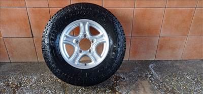 SUZUKI VITARA 15" ALUFELNI 5X139,7 NÉGY ÉVSZAKOS 215/80R15 GUMIVAL OLCSÒN!!!