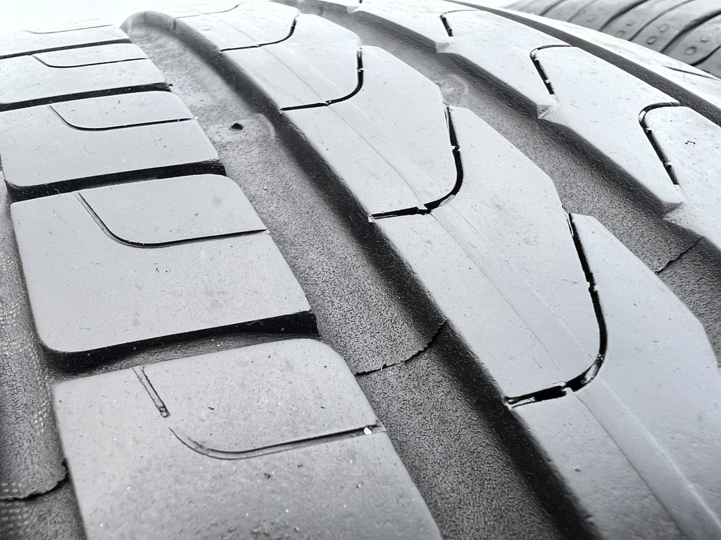 225/50 R17 Pirelli Cinturato P7 nyári gumi 5,5mm 4. kép