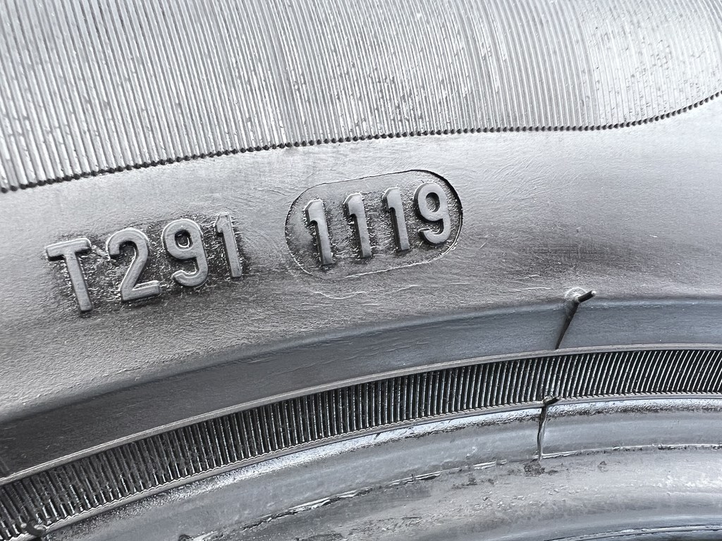 225/50 R17 Pirelli Cinturato P7 nyári gumi 5,5mm 5. kép