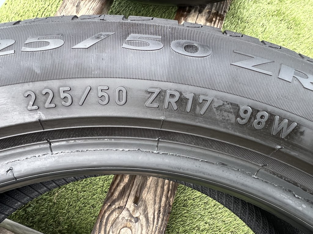 225/50 R17 Pirelli Cinturato P7 nyári gumi 5,5mm 6. kép