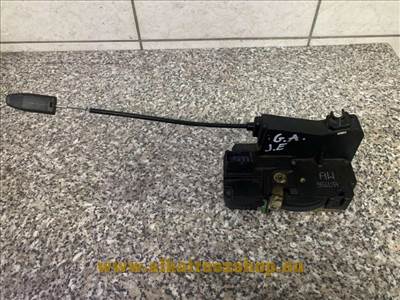 Opel Astra G - Zafira A jobb első ajtózár-- zárszerkezet - betét AW 90561154