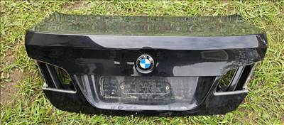 BMW 520 F10/F11 Csomagtérajtó SEDAN