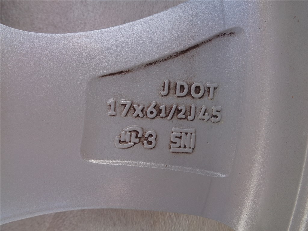 Toyota C-HR Gyári alufelni 17-es, szenzorral szép állapotban eladó. 8. kép