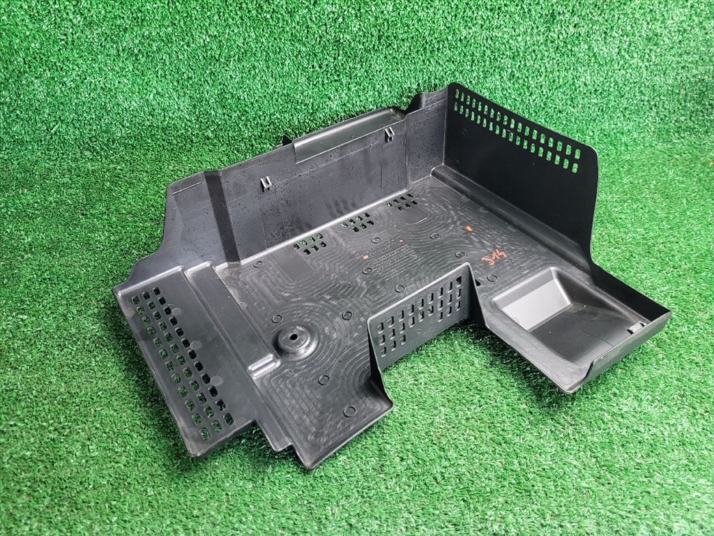 SUZUKI VITARA Akkumulátor Fedél 9676157T0 7. kép