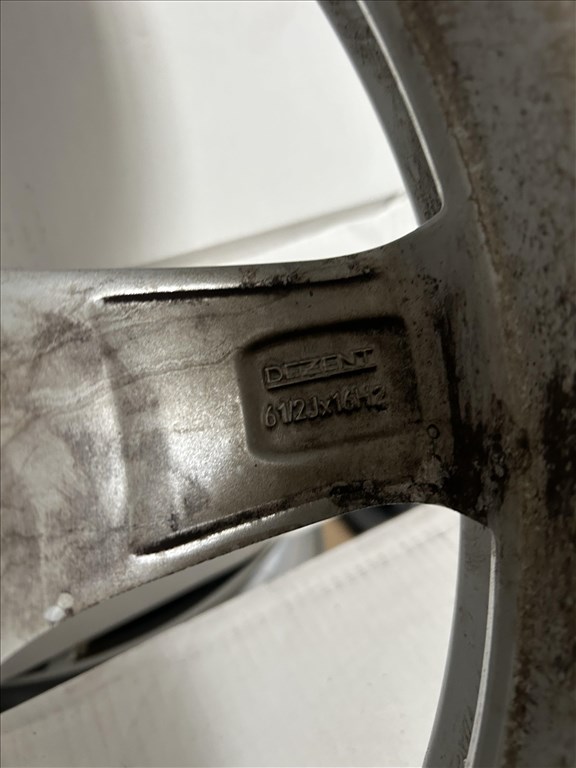  5x105 DEZENT 16” felnik R16, 16 5. kép