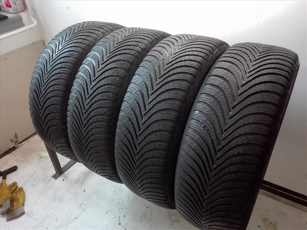 205/55R16 Michelin téli gumi garnitúra 205/55 r16 1. kép