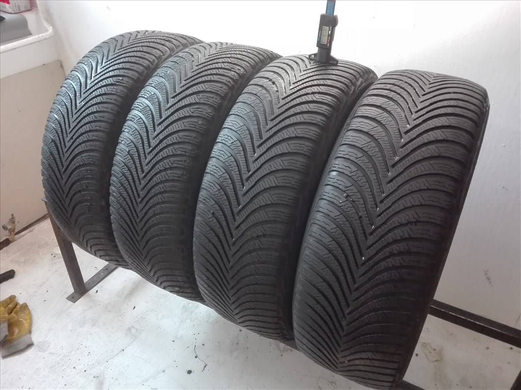 205/55R16 Michelin téli gumi garnitúra 205/55 r16 2. kép
