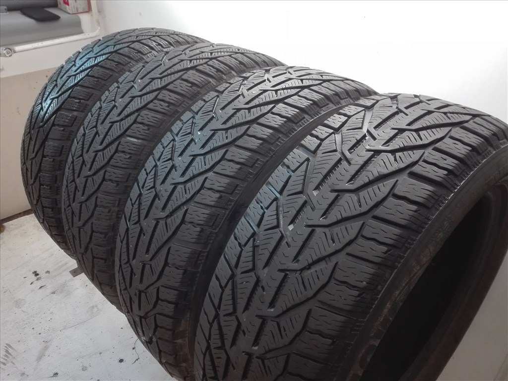 215/55R17 Kormoran téli gumi garnitúra 215/55 r17 2. kép