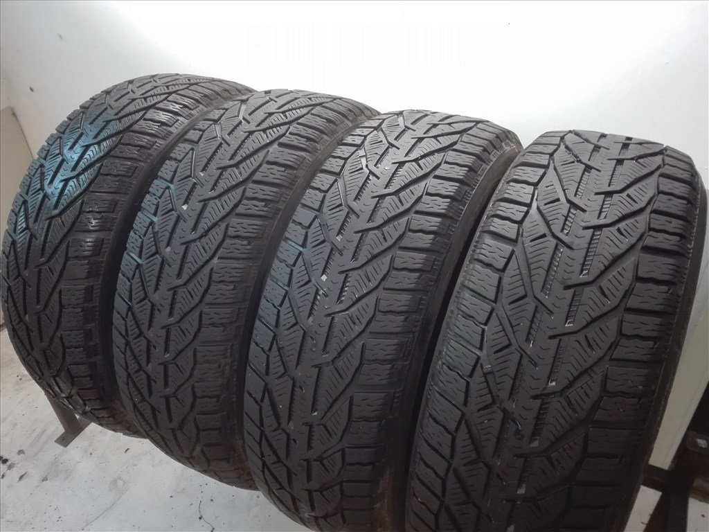 215/55R17 Kormoran téli gumi garnitúra 215/55 r17 1. kép
