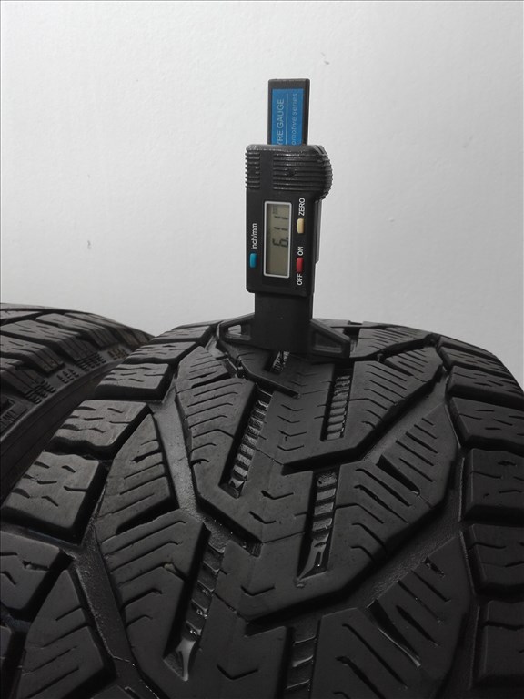215/55R17 Kormoran téli gumi garnitúra 215/55 r17 4. kép