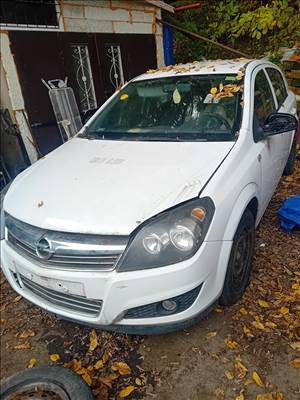 Opel astra h alkatrészek eladók 