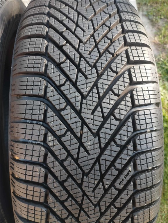 Demo 2db 205/60 16 Pirelli téli gumi r16 " DOT24 3. kép