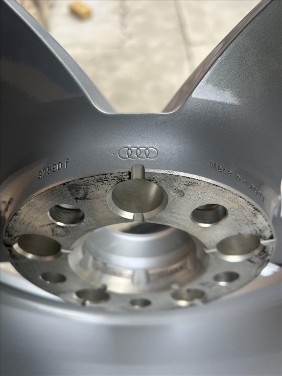 AUDI TÉLI KERÉK GARNITÚRA 6. kép