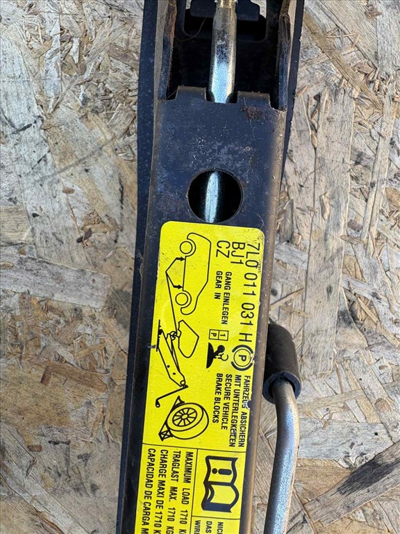 Audi Q7 (4L) emelő  2. kép