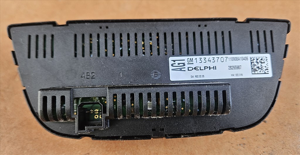 Opel Meriva B 1.4 Turbo Fűtéskapcsoló DIGITKLÍMÁS  13343707 2. kép