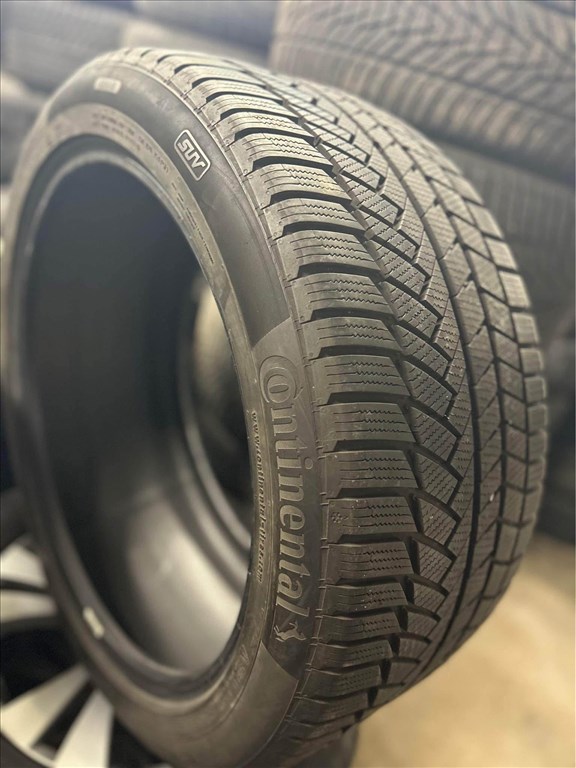  285/4021" újszerű Continental téli 285/40R21, 285/40 R21 2. kép