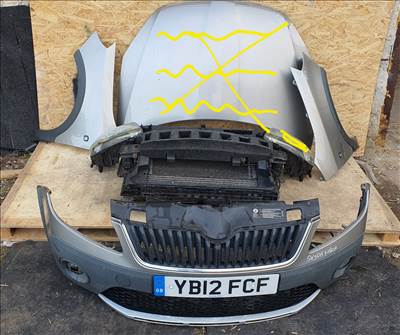 2012 Skod Fabia 1.6 dízel homlokfal