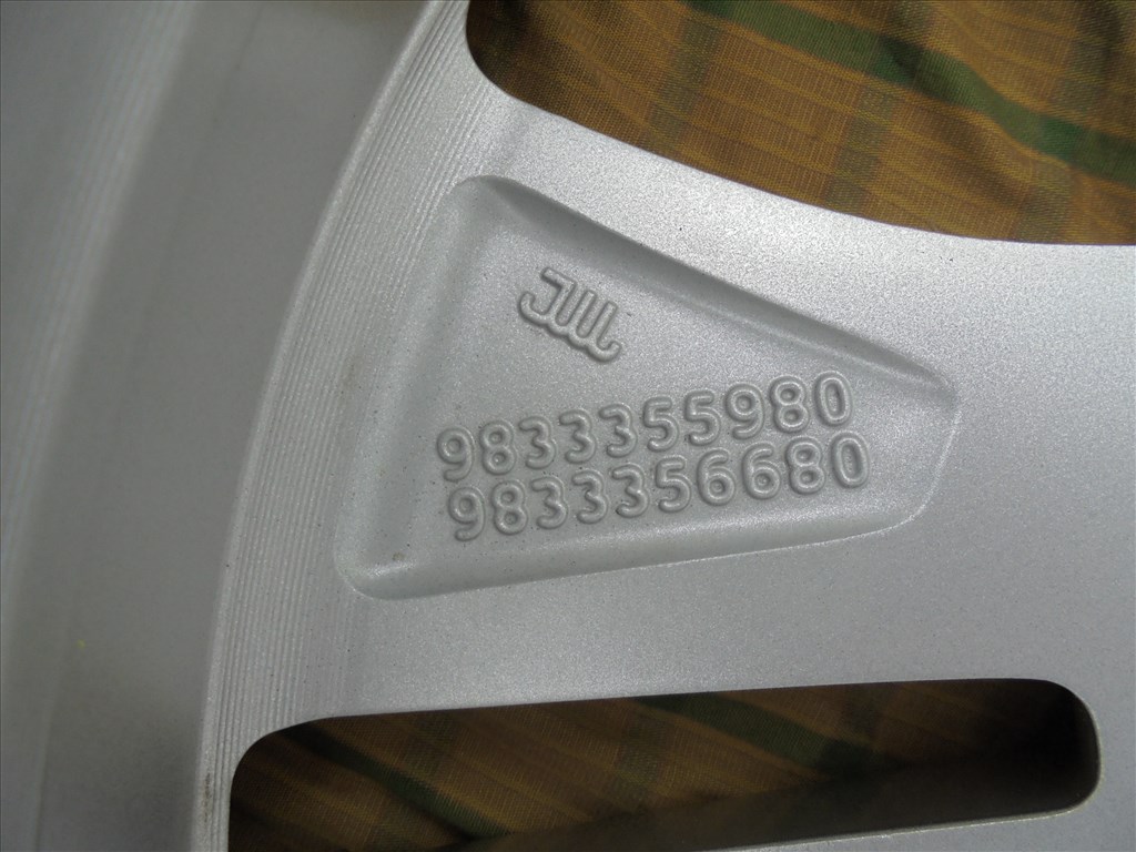  Újszerű 17-es 5 x 108-as Opel gyári TGK alufelni eladó 7. kép