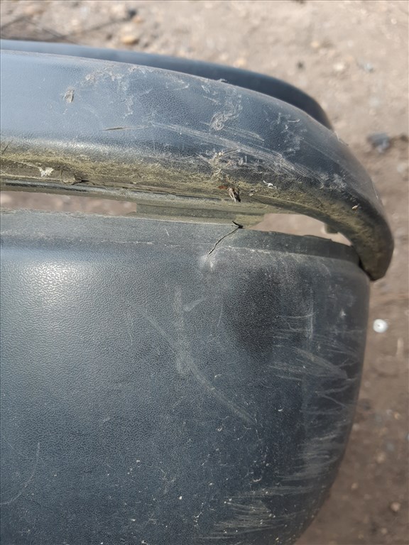 Suzuki Swift II 96-03 Hátsó Lökhárító 2. kép