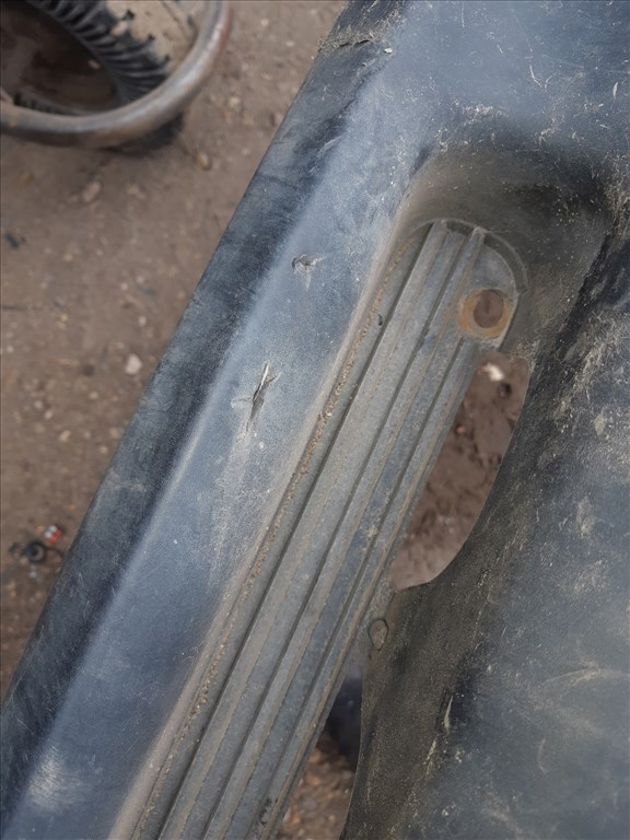 Suzuki Swift II 96-03 Hátsó Lökhárító 4. kép