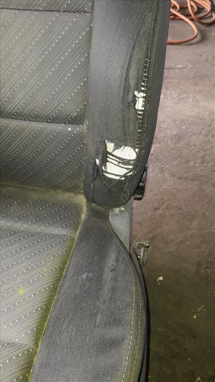 Seat Leon Bal Elsõ Ülés 3. kép