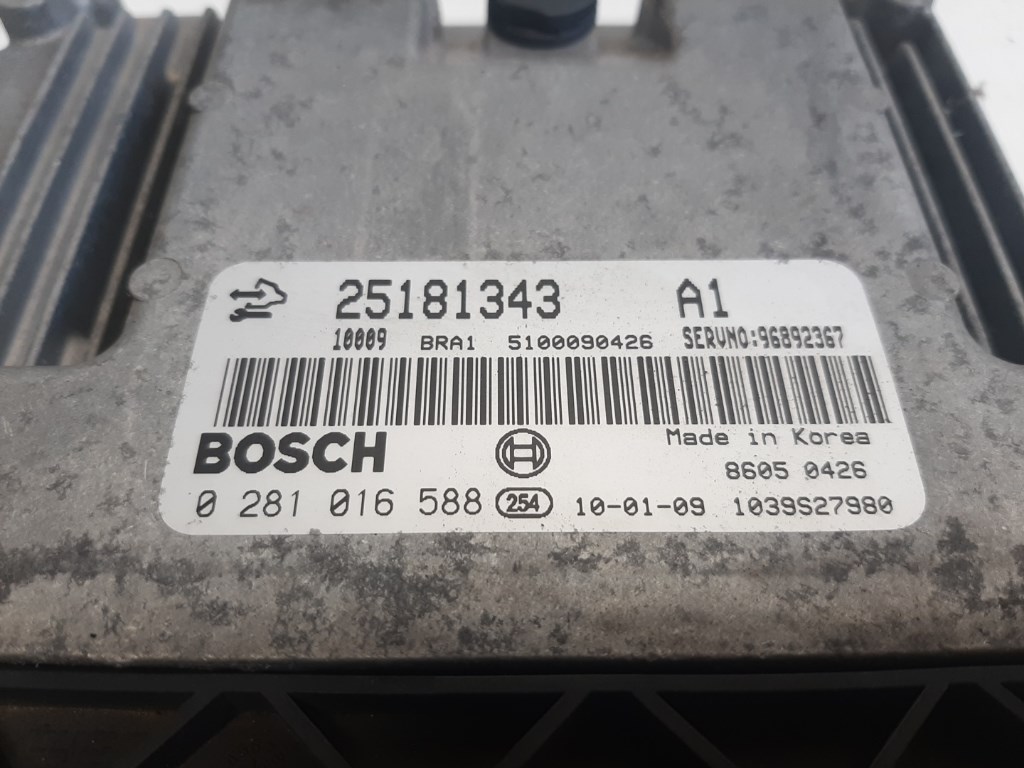 Chevrolet Captiva  motorvezérlõ 25181343 0281016588 2. kép